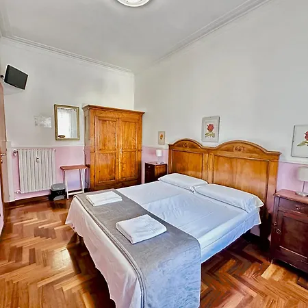 Pardis Guest House-3